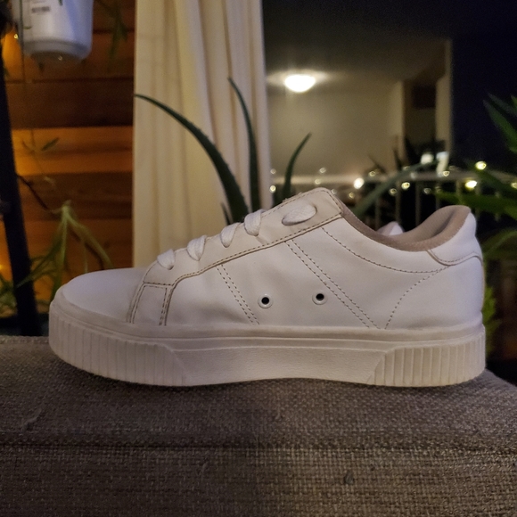 FILA shoes - Picture 4 of 6